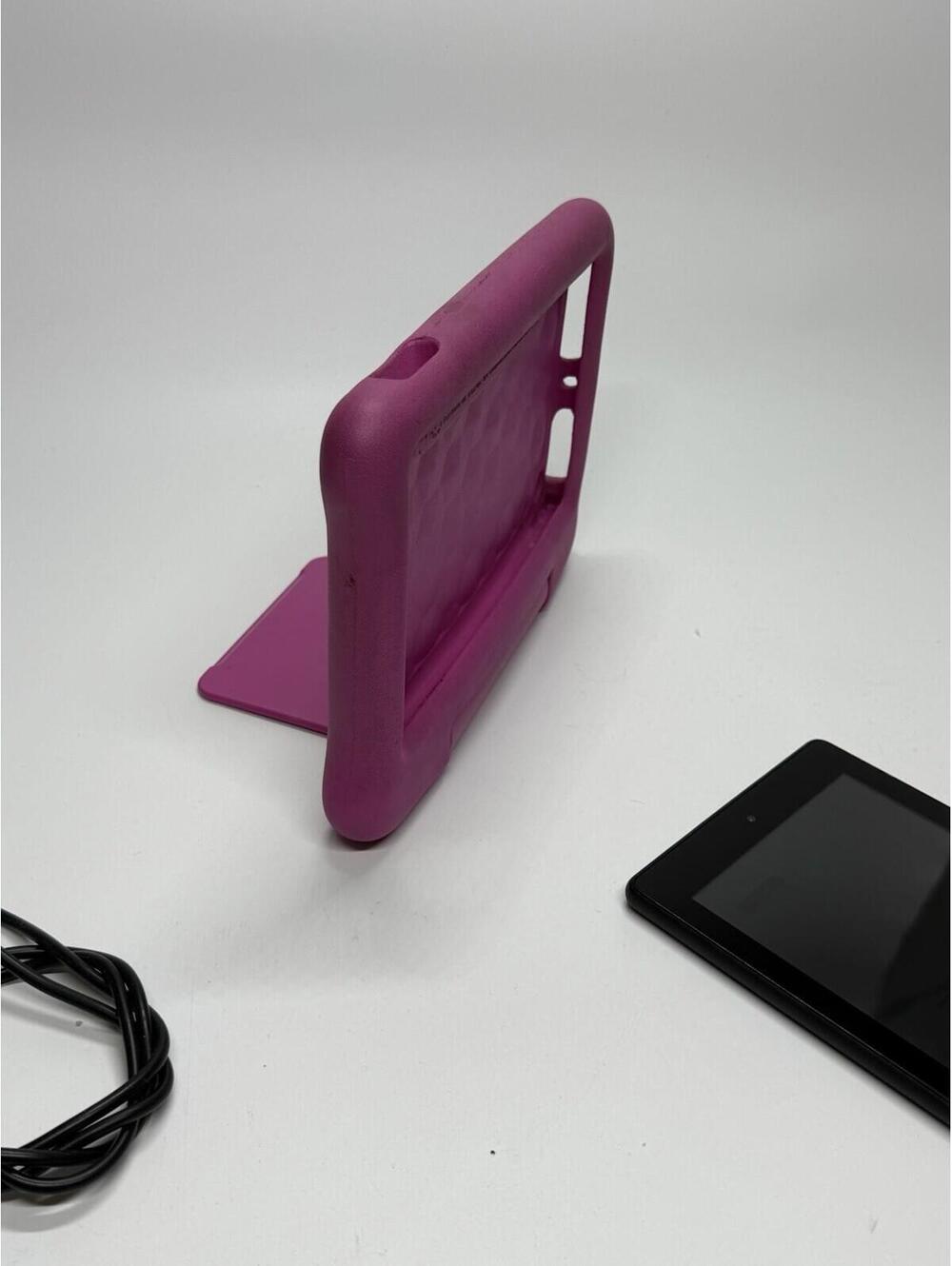 Amazon Fire 7 Tablet - Picture 5 of 6